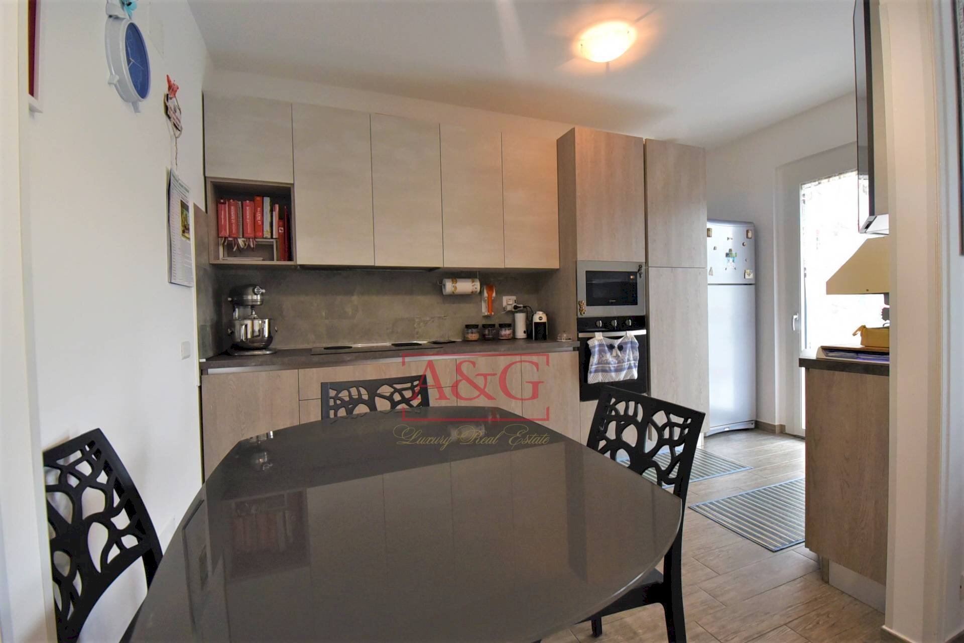 Foto 2 - Apartment Via Cavour, Comunanza - photo 2