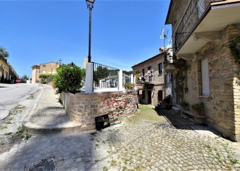 Foto 15 - Trilocale largo Corradini
 
snc, Montefalcone Appennino - foto 15