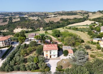 Foto 1 - Casa semi indipendente Contrada Montone
44, Montegiorgio - foto 1