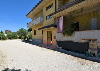 Foto 44 - Apartment Via Castellarso Ete
 
59/A, Belmonte Piceno - photo 44