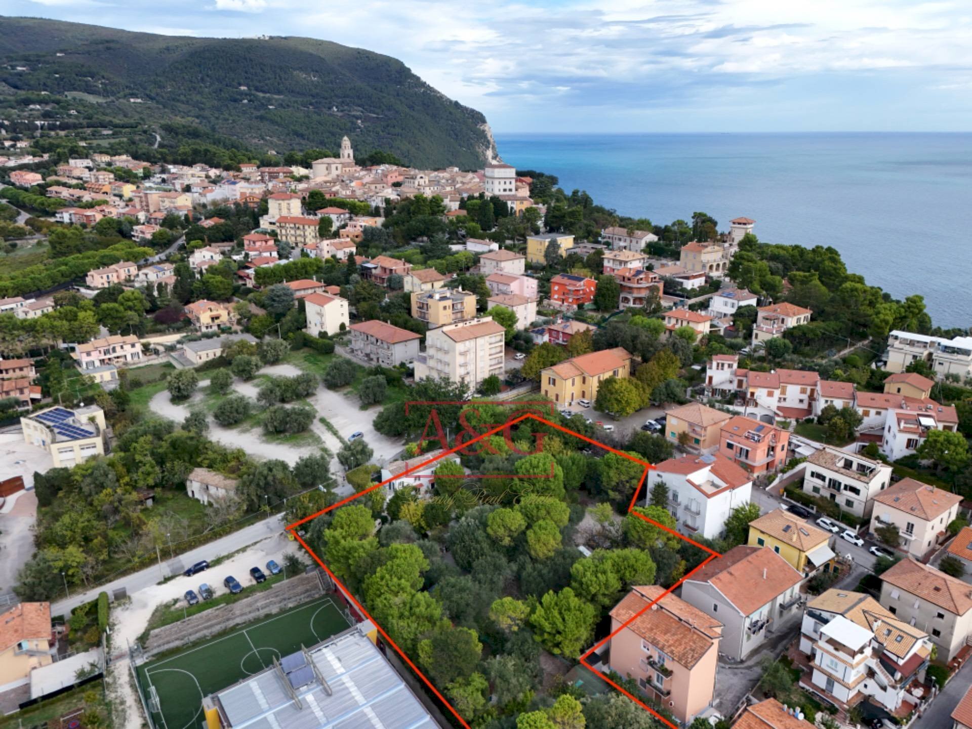 Foto 3 - Attività Commerciale Via Moricone
 
7, Sirolo - foto 3