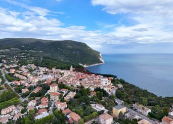 Foto 14 - Attività Commerciale Via Moricone
 
7, Sirolo - foto 14