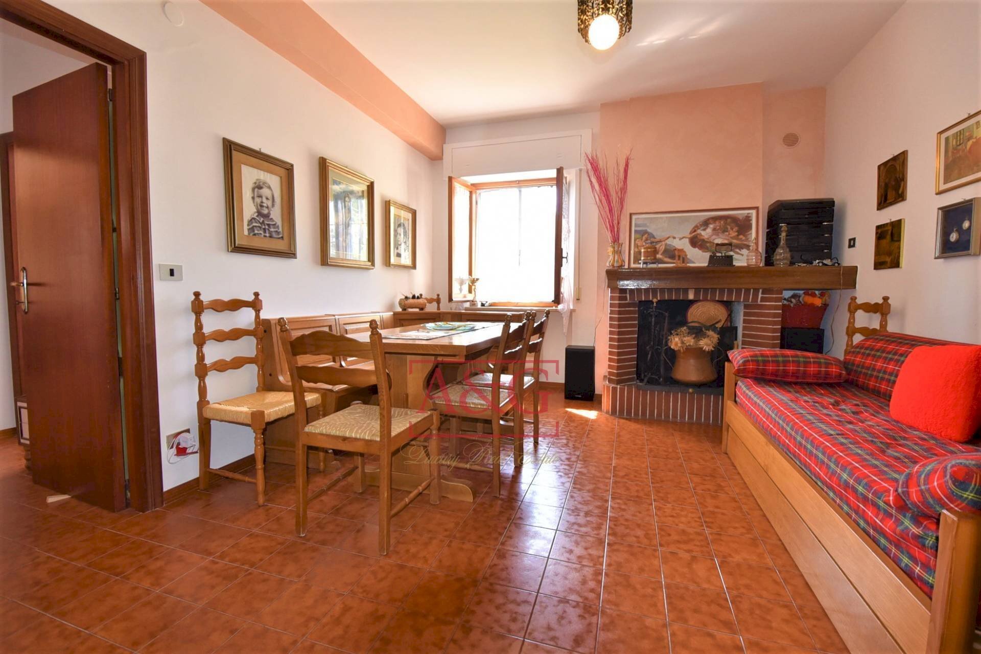 Foto 1 - Quadrilocale Via Don Settimio Vallorani, Montemonaco - foto 1