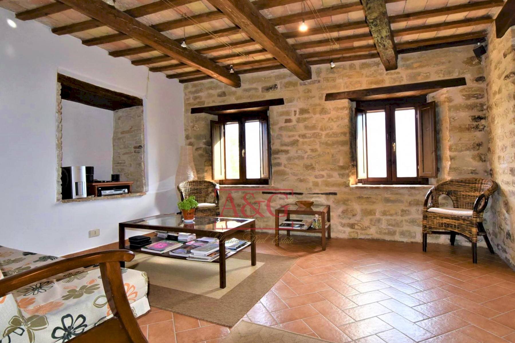 Foto 2 - Casa indipendente Contrada Faveto
 
96, Montefalcone Appennino - foto 2