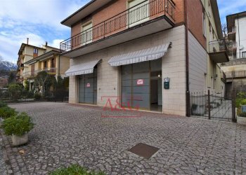 Foto 2 - Locale Commerciale Amandola - foto 2