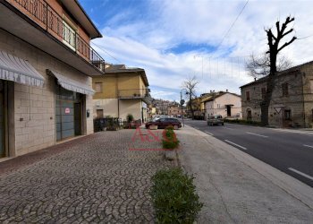 Foto 19 - Locale Commerciale Amandola - foto 19