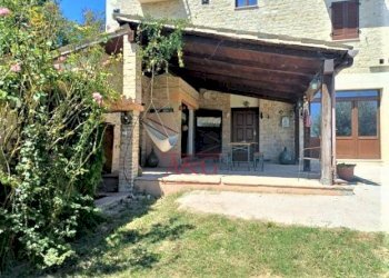 Foto 49 - Rustico Contrada Biordi
 
3, Penna San Giovanni - foto 49