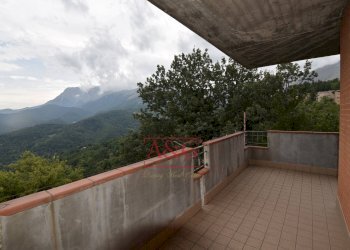 Foto 18 - Trilocale Via Zona C Due
 
2, Montemonaco - foto 18