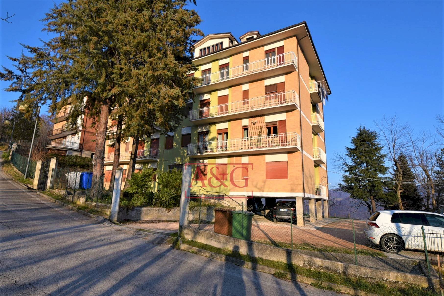 Foto 3 - Apartment Via Aldo Moro
 
22, Amandola - photo 3