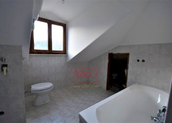 Foto 14 - Attico Via Aldo Moro
 
22, Amandola - foto 14