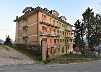 Foto 20 - Attico Via Aldo Moro
 
22, Amandola - foto 20