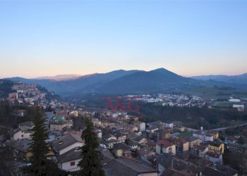 Foto 26 - Attico Via Aldo Moro
 
22, Amandola - foto 26