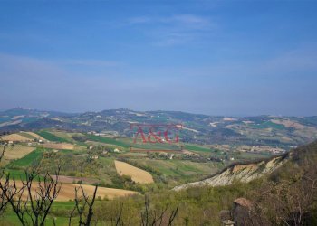 Foto 7 - Quadrilocale Borgo San Tommaso
 
1, Montedinove - foto 7