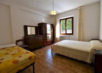 Foto 11 - Quadrilocale Borgo San Tommaso
 
1, Montedinove - foto 11