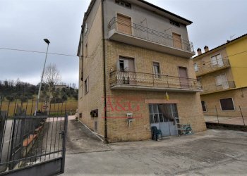 Foto 15 - Appartamento Strada Falerienze a Valle
 
44, Falerone - foto 15