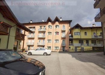 facciata - Apartment Via Cesare Battisti
 
41, Comano Terme - photo 40