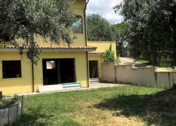 Foto 3 - Villa via santo pietro
 
snc, Fara in Sabina - foto 3