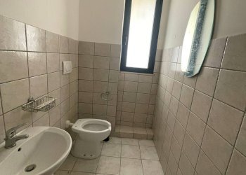 Foto 5 - Locale Commerciale via san francesco
 
20, Fara in Sabina - foto 5