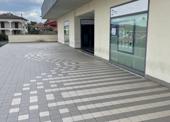 Foto 3 - Locale Commerciale Via Giovanni Falcone, Fara in Sabina - foto 3