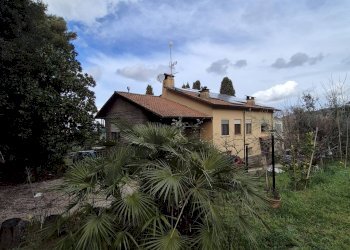 Foto 1 - Villa via banco di santo spirito
 
14, Grottaferrata - foto 1