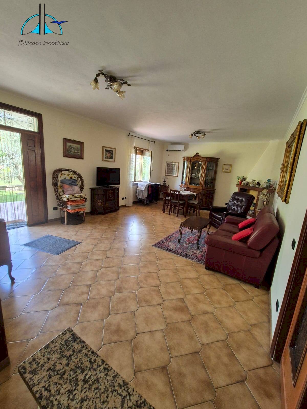 Foto 3 - Villa valle dell oppio
 
3, Fara in Sabina - foto 3