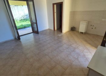 Foto 2 - Trilocale Via Cornelia
 
19, Fara in Sabina - foto 2