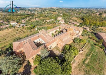 Foto 1 - Locale Commerciale strada del monastero, Siena - foto 1