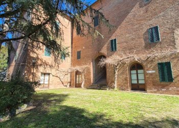 Foto 10 - Locale Commerciale strada del monastero, Siena - foto 10