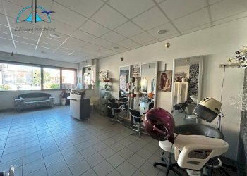 Foto 10 - Locale Commerciale largo giulio cesare
 
5, Fara in Sabina - foto 10