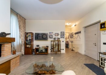 Foto 8 - Villa Via Roma
 
47, Mediglia - photo 8