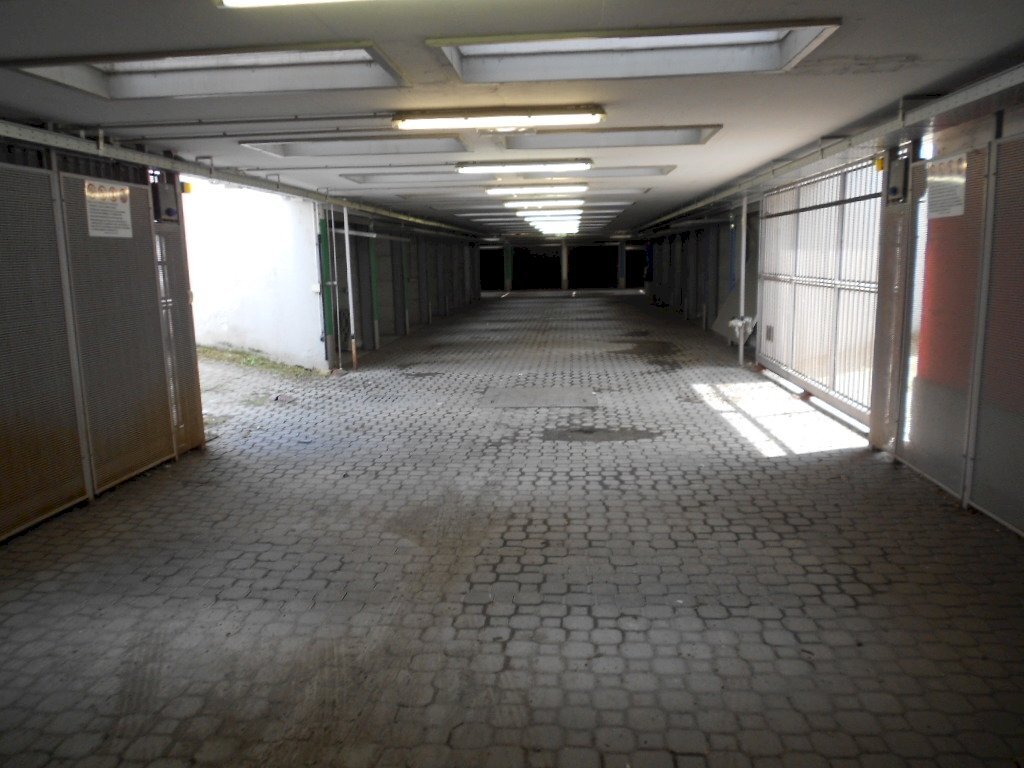 Foto 3 - Box Via Cavallari angolo Via Volta, Magenta - photo 3