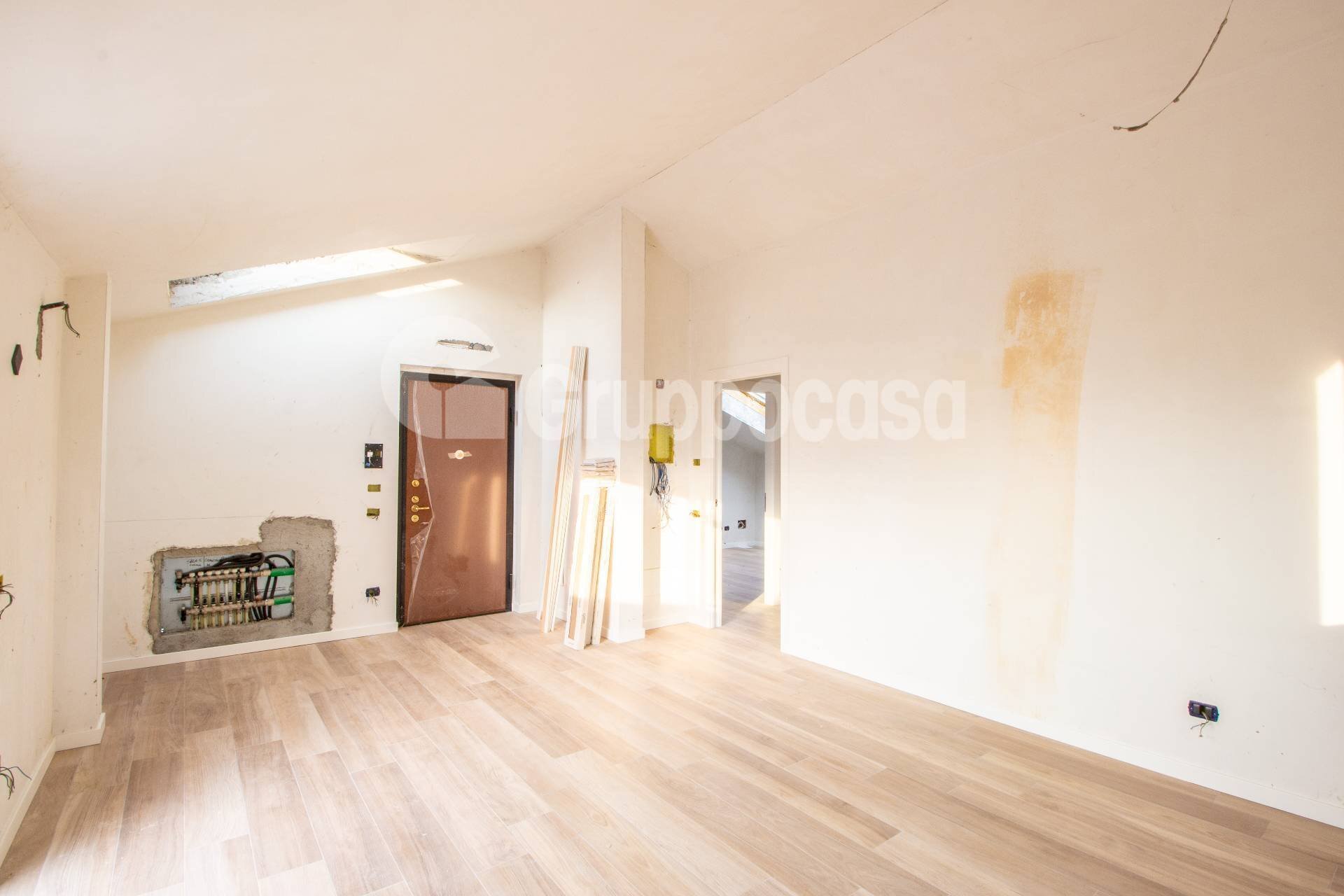 Foto 3 - Trilocale via IV Novembre
 
10, Mesero - foto 3