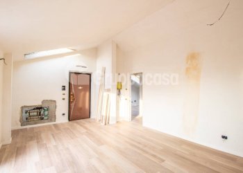 Foto 3 - Trilocale via IV Novembre
 
10, Mesero - foto 3