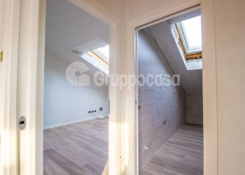 Foto 5 - Trilocale via IV Novembre
 
10, Mesero - foto 5