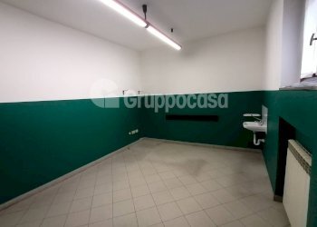 Foto 9 - Locale Commerciale Via Fornaroli
 
5, Magenta - foto 9