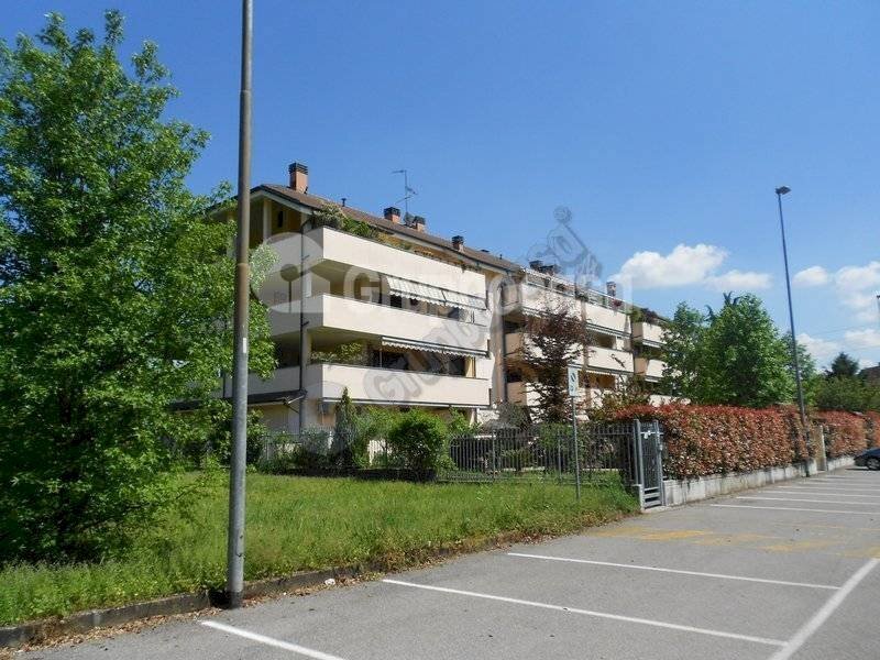 Foto 3 - Box Via G. L. Bernini
 
42, Magenta - foto 3