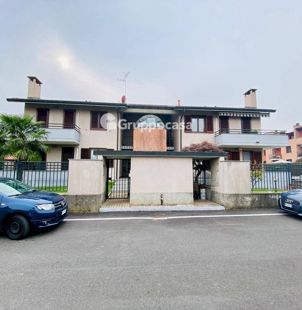 Foto 3 - Locale Commerciale via redipuglia
7, Robecco sul Naviglio - foto 3