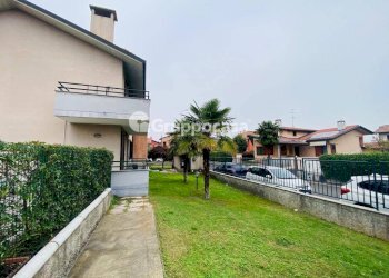 Foto 2 - Commercial Premises via redipuglia
 
7, Robecco sul Naviglio - photo 2