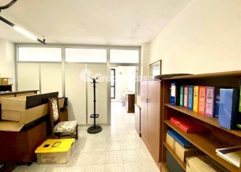 Foto 10 - Commercial Premises via redipuglia
 
7, Robecco sul Naviglio - photo 10