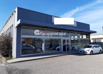 Foto 6 - Capannone Via per Robecco
 
8, Magenta - foto 6