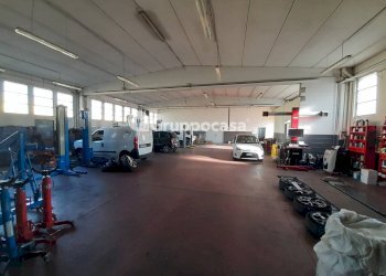 Foto 25 - Capannone Via per Robecco
 
8, Magenta - foto 25