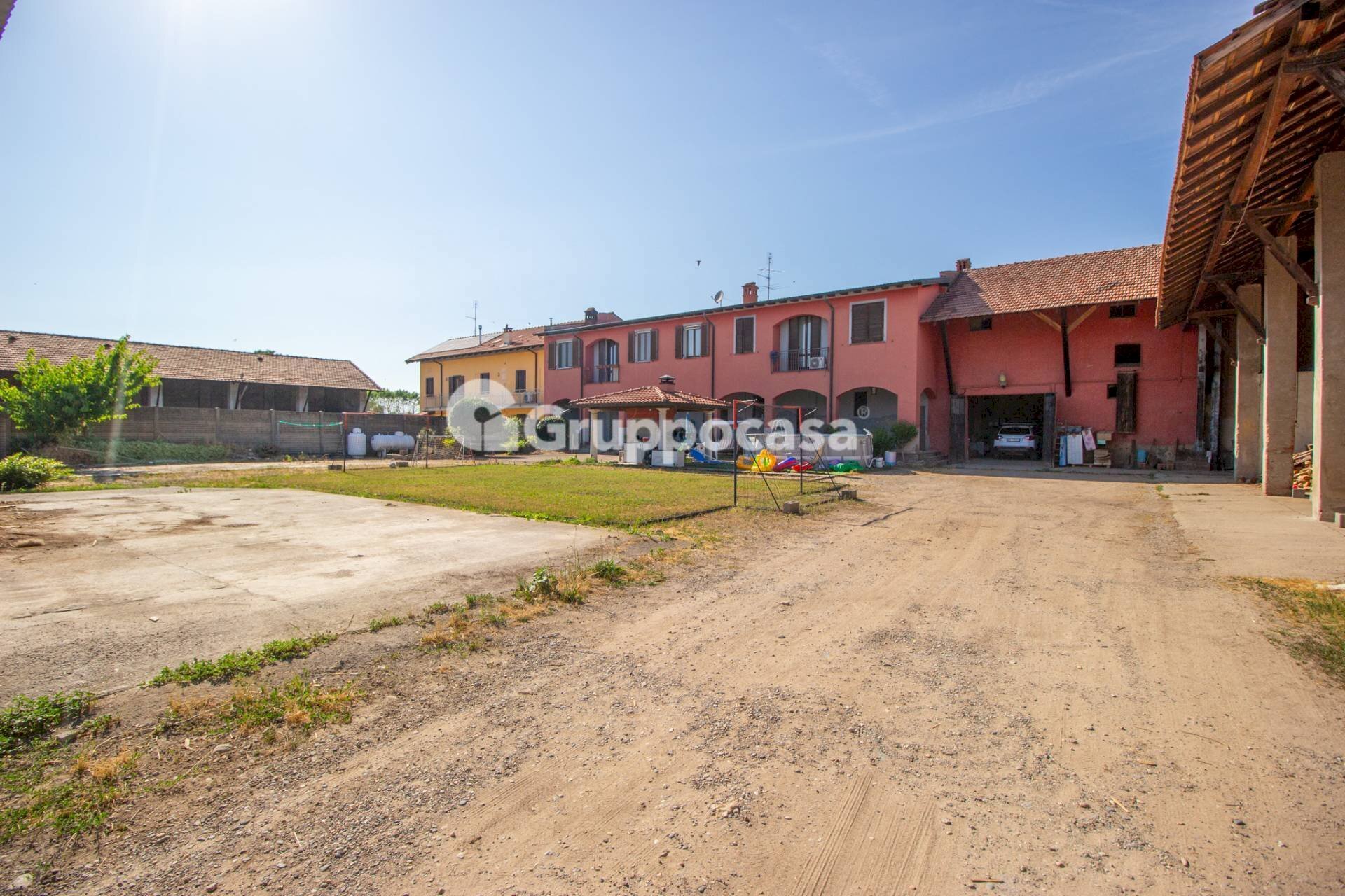 Foto 1 - Stable - Palace Via Valigio
 
19, Mesero - photo 1