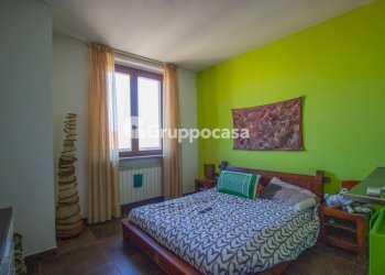 Foto 7 - Stabile - Palazzo Via Valigio
 
19, Mesero - foto 7