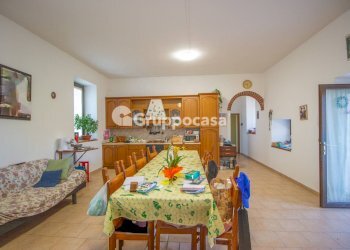 Foto 9 - Stabile - Palazzo Via Valigio
 
19, Mesero - foto 9