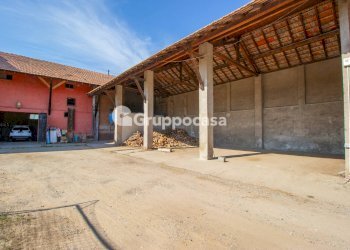 Foto 16 - Stabile - Palazzo Via Valigio
 
19, Mesero - foto 16