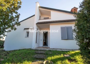 Foto 1 - Villa Via Degli Orti
 
28, Magenta - foto 1