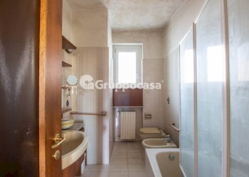 Foto 13 - Villa Via Degli Orti
 
28, Magenta - foto 13