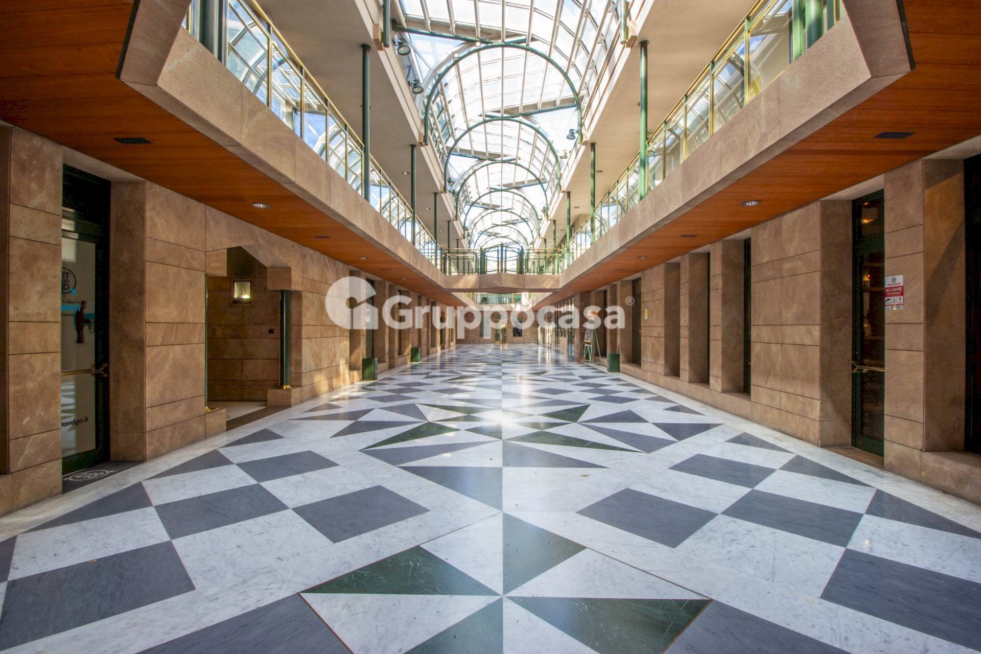 Foto 2 - Ufficio Via IV Giugno
 
32, Magenta - foto 2