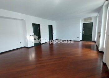 Foto 6 - Ufficio Via IV Giugno
 
32, Magenta - foto 6