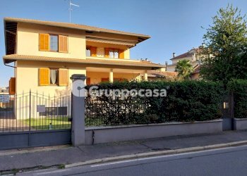 Foto 1 - Ufficio Via Fornaroli
 
56, Magenta - foto 1